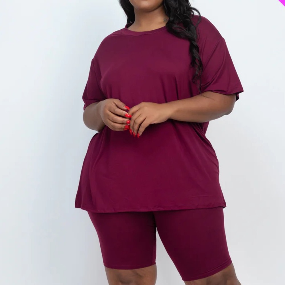 NWT Capella burgundy biker shorts size Large